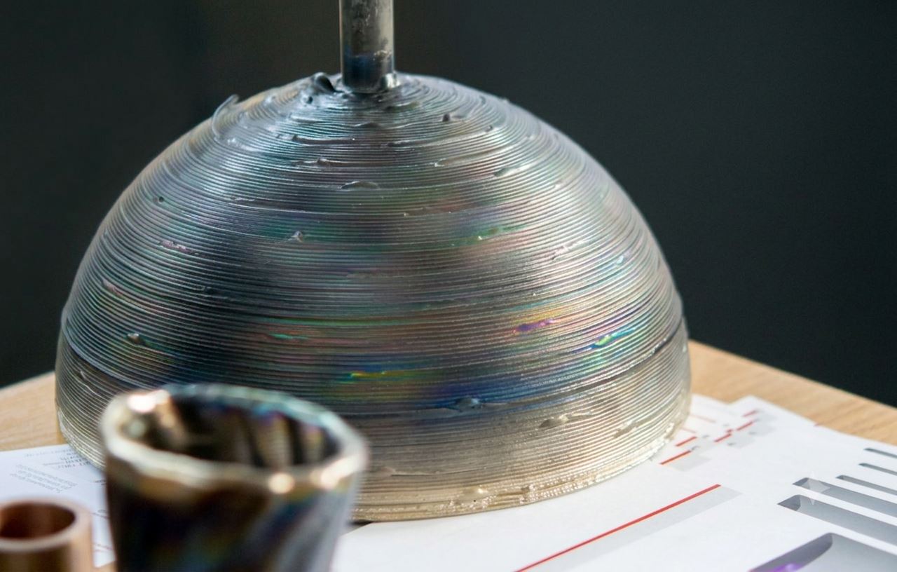 Wire-Laser gedruckte Kuppel in der Werkstatt